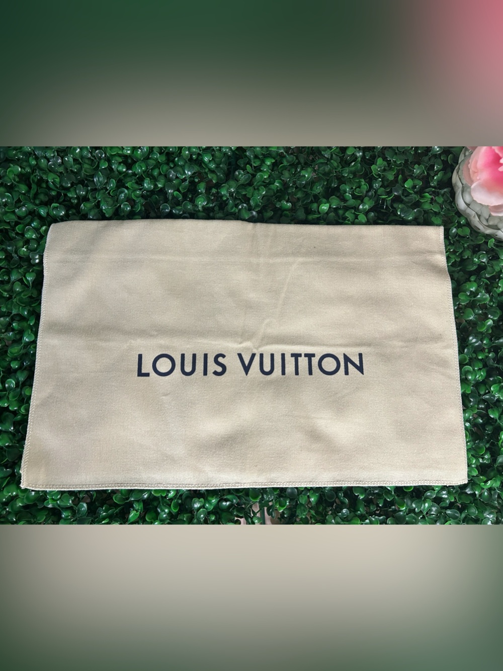 Louis Vuitton Beige Cotton Dust Bag Sleeve 15.5” x 15.5” Authentic Storage Cover